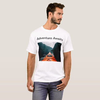 T-shirts cool pour la vie d'aventure des gens