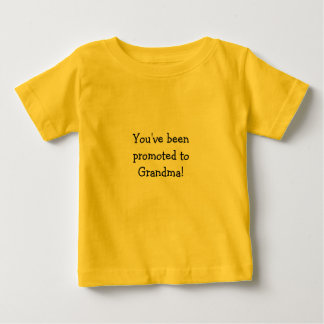 T-shirts de grand-mère promue T-shirts de grand-mè