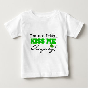 T-shirts et cadeaux Kiss Me Anyway