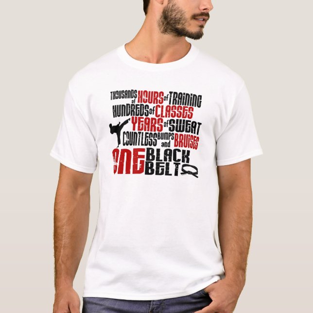 T-SHIRTS et HABILLEMENT d'UN KARATÉ de la ceinture (Devant)