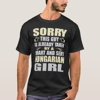 T-SHIRTS HONGROIS INTELLIGENTS ET SEXY DE FILLE