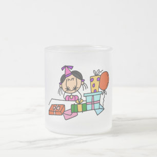T-Shirts mit schwarzen Haarmädchen mit Geburtstags Mattglastasse