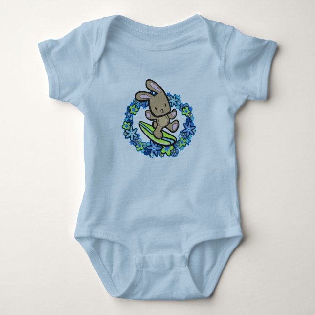 T-shirts pour bébés de Bunny à surf au chocolat (Devant)
