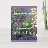 Tabby Cat & Blume Niedliche Quote Katzen bekommen 