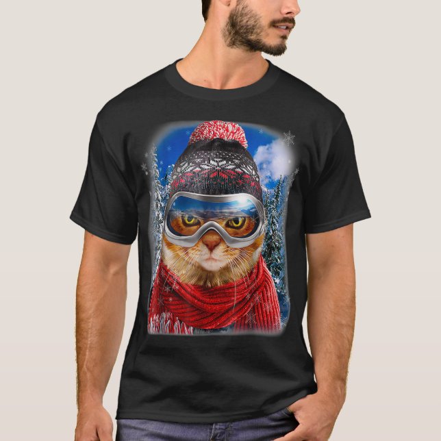 Tabby Cat im Winter Ski Snowboarden Sport Weekend  T-Shirt (Vorderseite)