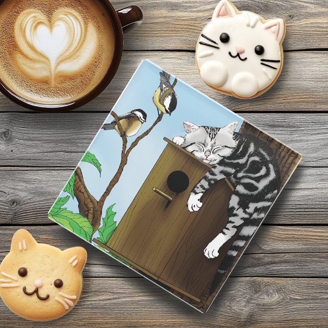 Tabby Cat Napping Birdhouse Glasuntersetzer (Von Creator hochgeladen)