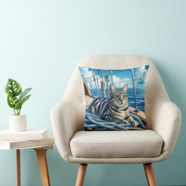 Tabby Cat On Boat Ropes Kissen (Stuhl )