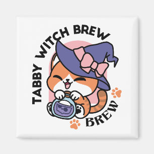 Tabby Hexenbrauen – Süßes Halloween-Katze-Design Magnet