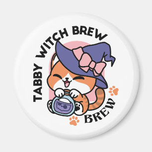 Tabby Hexentrank – Süßes Halloween-Katzendesign Magnet