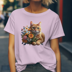 Tabby-Katzen-Anhänger: Schnurrhaare und Wildblumen T-Shirt