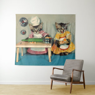Tabby Kitten Koch und Tabby Kitten Assistentin Wandteppich