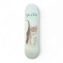 Tabby Kitten mit Textskateboard