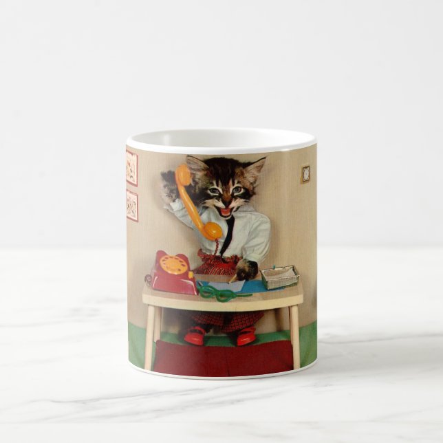 Tabby kitten Sekretär RPPC Kaffeetasse (Mittel)