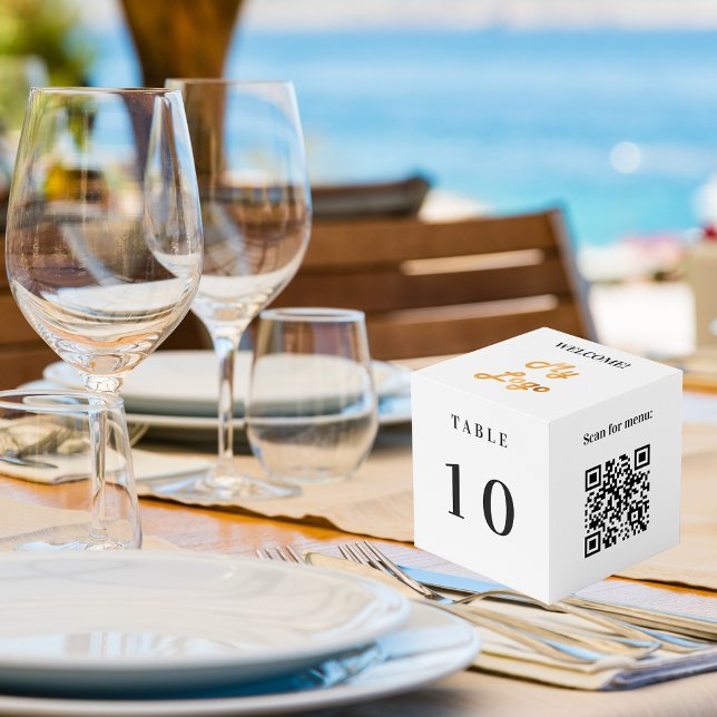 Tabellennummer QR-Code-Menü weißes Geschäftslogo Würfel (Von Creator hochgeladen)