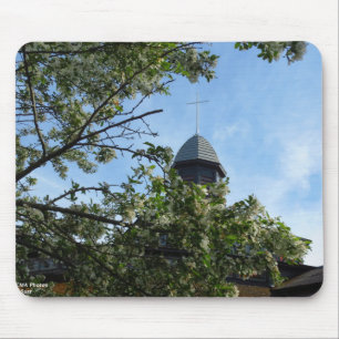 Tabernacle im Frühling - Martha's Vineyard Mousepad