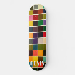 Table de skateboard de la marque RONIN Retro