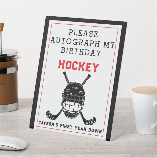 Table Signe du piédestal de la première année de hockey  (In SItu)