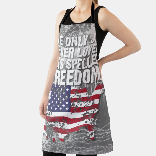 Tablier All-Over Print Apron – Freedom Job (Insitu)