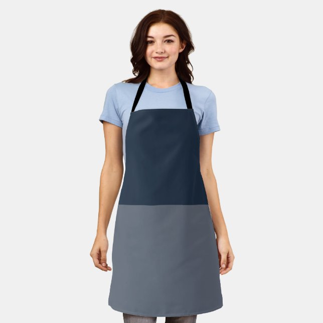 Tablier Bleu foncé et gris (Porté)