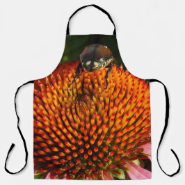 Tablier Bogue sur la fleur