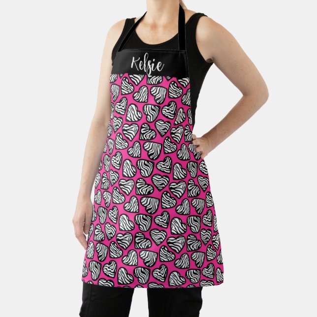 Tablier Coeurs zèbres noirs et blancs roses avec nom (Insitu)