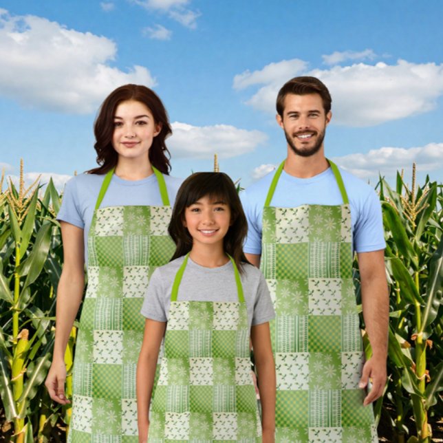 Tablier Coup d'oeil Rétro Vert Jaune Ecru Patchwork  (It’s a family affair!)