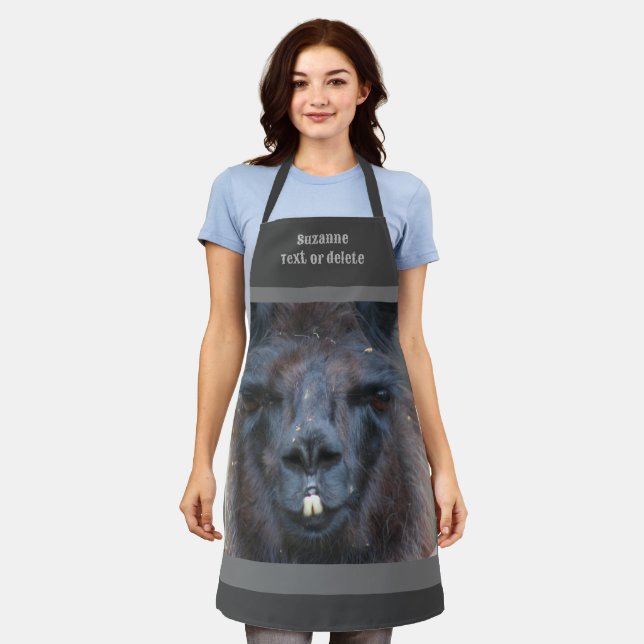 Tablier Cute Black Llama visage personnalisé (Porté)