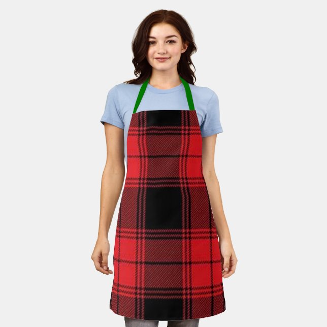 Tablier Cute Red, Black, and Grey Plaid Chef Baker femmes (Porté)