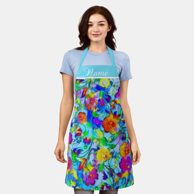 Tablier Floral bleu clair personnalisé (Porté)