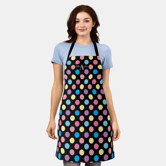 Tablier Girl Cute Pastel Pois Typographie Monogramme (Porté)