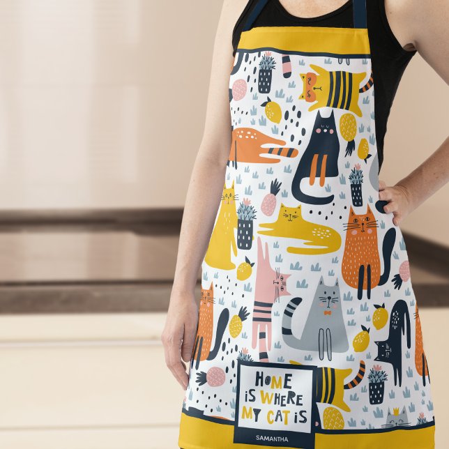 Tablier Home is Where My Cat is Monogrammed Name Kitchen (Créateur téléchargé)