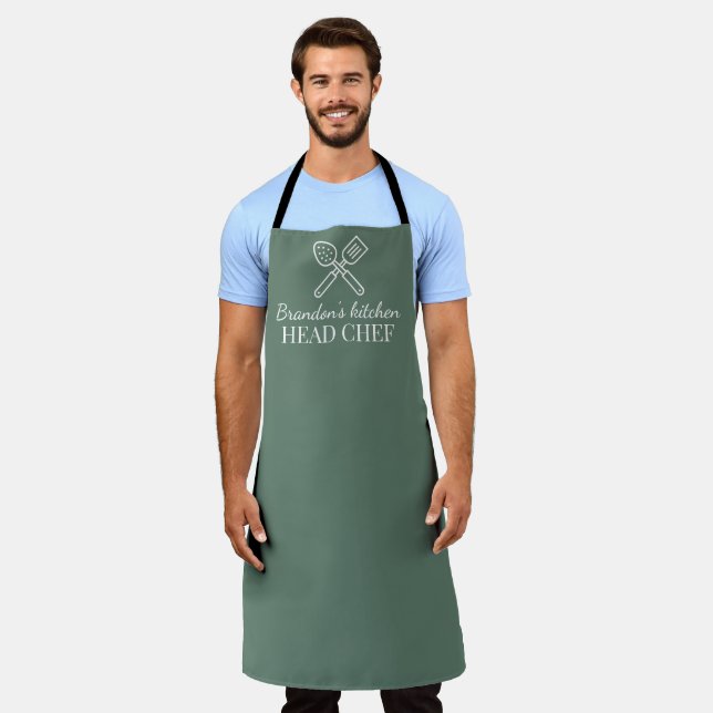 Tablier Homme's Elegant Sage Vert Chef Nom Moderne Simple (Porté)