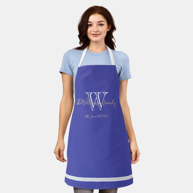 Tablier Nouveau-mariés Cadeau Monogramme + Nom de famille  (Porté)