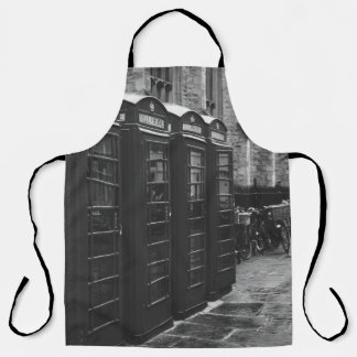 TABLIER PHOTO GRAYSCALE DE QUATRE BOUCHES TÉLÉPHONIQUES RE
