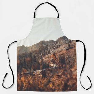 Tablier PONT Brown EN BOIS SUR LA MONTAGNE ROCHEUSE BROWN