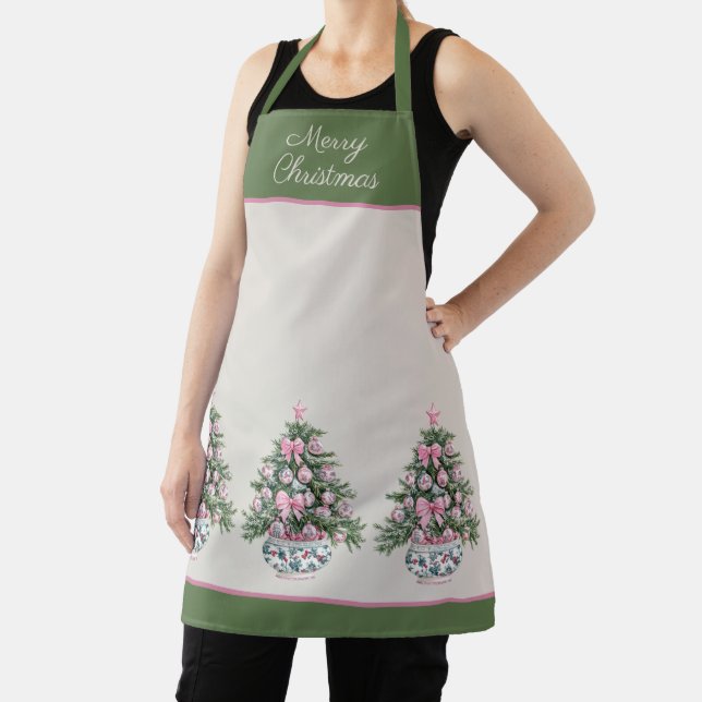 Tablier Preppy Pink and Green Chinoiserie Christmas Tree (Insitu)