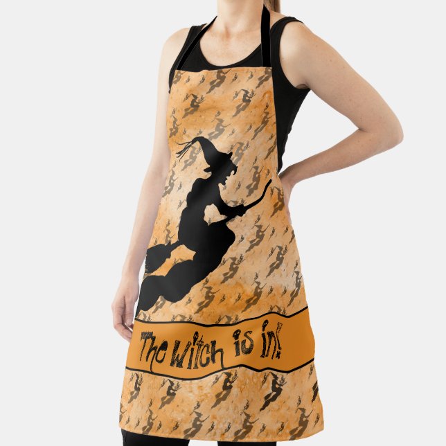 Tablier Sorcière est dans : Halloween Witch Silhouette Ora (Insitu)