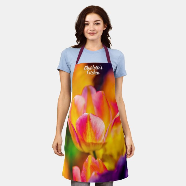 Tablier Superbe Tulipe Rouge Et Jaune (Porté)