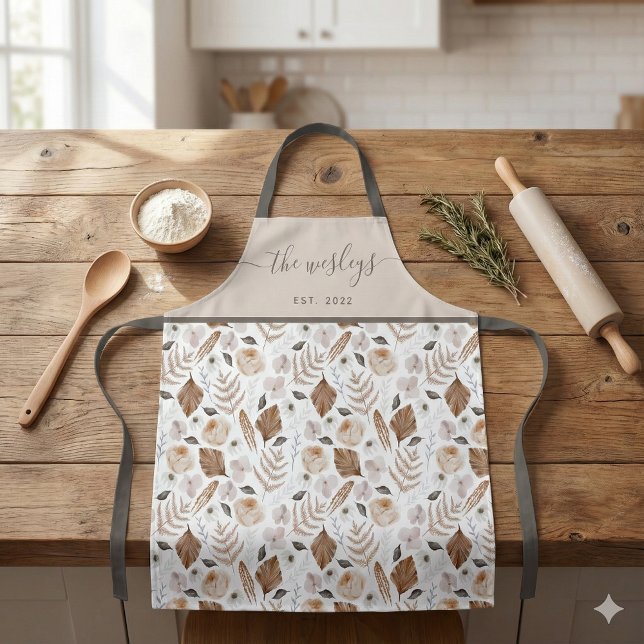 Tablier Tabard à impression bohème florale intégrale (This beautiful boho personalized apron would make a great bridal shower gift! )