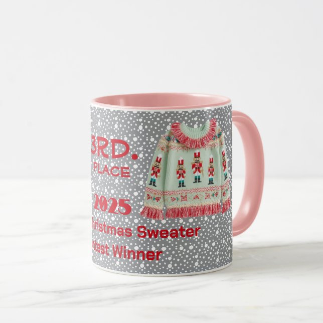 Tacky-Christmas-Pullover 3. Platz Gewinner Contest Tasse (VorderseiteRechts)