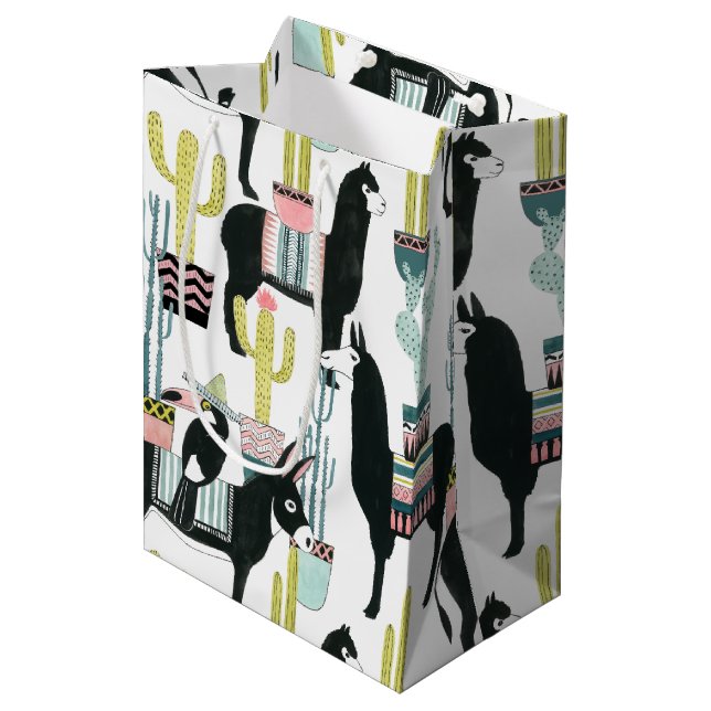 Taco über Liebe | Lama- und Donkey-Muster Mittlere Geschenktüte (Vorderseite Schrägansicht)