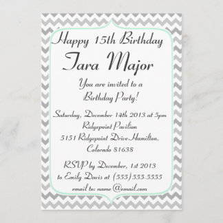 Tadellose grüne und graue Zickzack Einladung