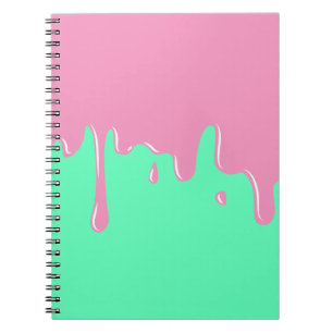 Tadelloser und rosa Schlamm-schmelzendes Notizbuch Notizblock