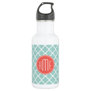 Tadelloses und korallenrotes Quatrefoil mit Trinkflasche