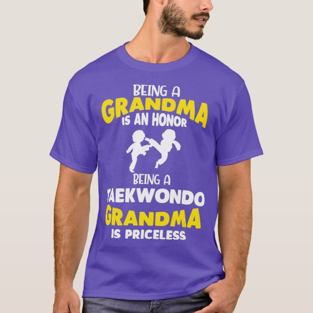 Taekwondo Grandma Funny Martial Arts T-Shirt (Vorderseite)
