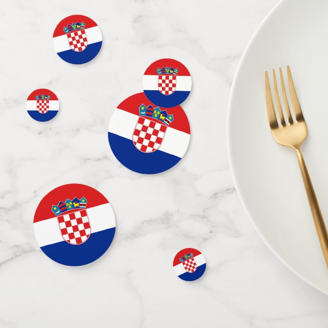 Tafelkonfetti mit der Flagge Kroatiens Konfetti (Gruppe)