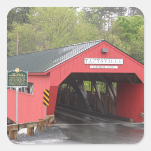 Taftsville überdachte Brücke, Vermont Quadratischer Aufkleber