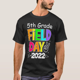 Tag des Felds 2022 Roter Tag des 5. Grades Field D T-Shirt