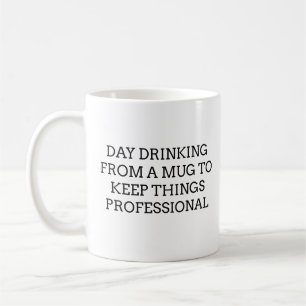 Tag trinken aus einer Tasse, um Dinge professiona Kaffeetasse