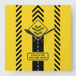 Tage vor quadratische wanduhr